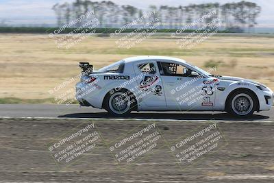 media/Jun-01-2024-CalClub SCCA (Sat) [[0aa0dc4a91]]/Group 5/Race/